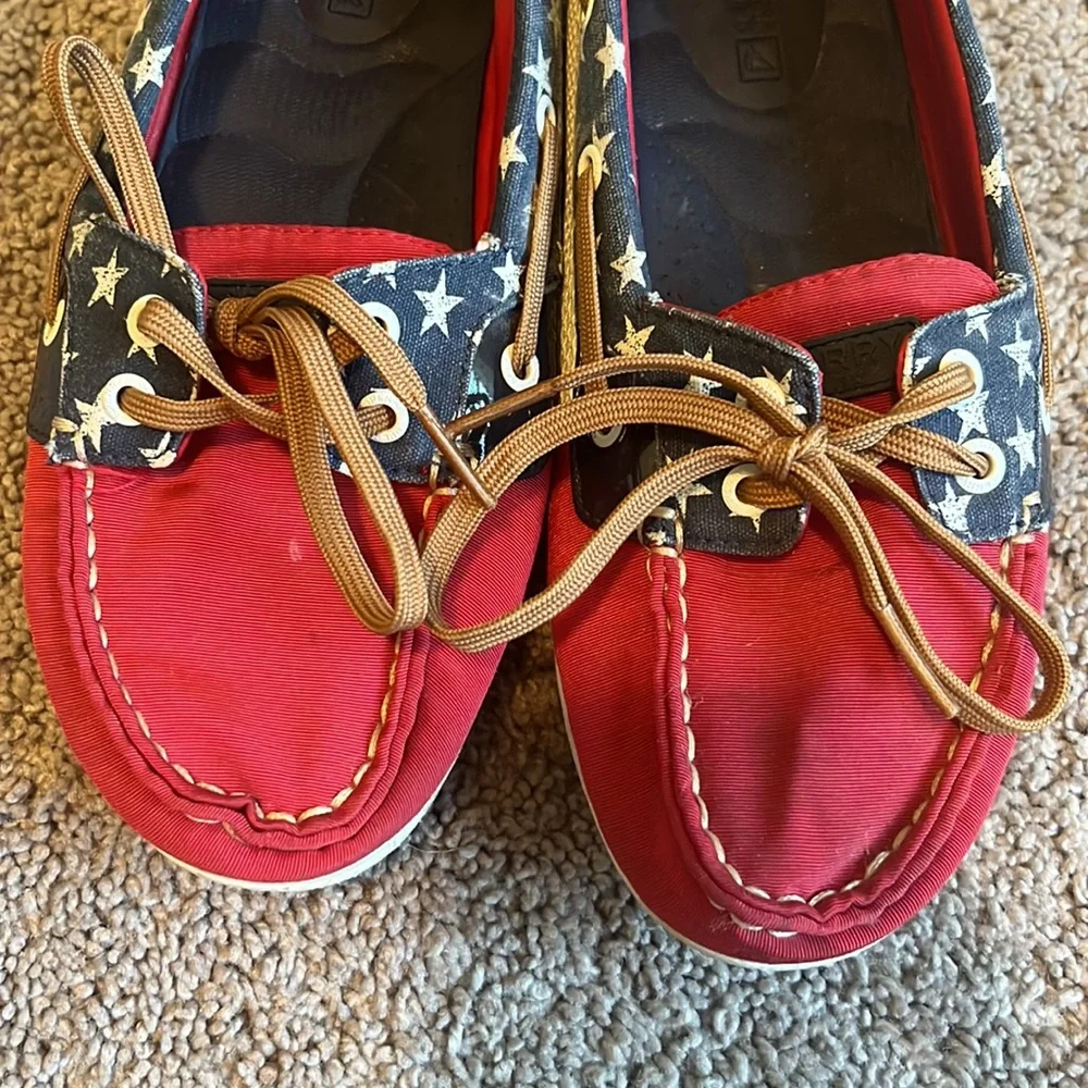 Sperry boat shoes